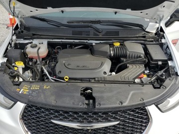 Chrysler Pacifica II 2024 Chrysler Pacifica Touring L 2024 3.6L 3.6 Benzyna 287KM, zdjęcie 6