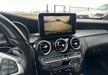 Mercedes Klasa C W205 2017 Mercedes-Benz Klasa C 4X4 C300 2.0 BENZ 245 KM 2017r 94.000 km Warszawa, zdjęcie 9