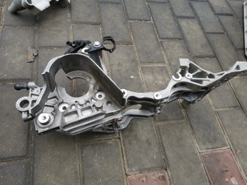 ŁAPA WSPORNIK MOCOWANIE ALTERNATORA 2.0 1.6 TDI VW GOLF AUDI A4 A6 SEAT
