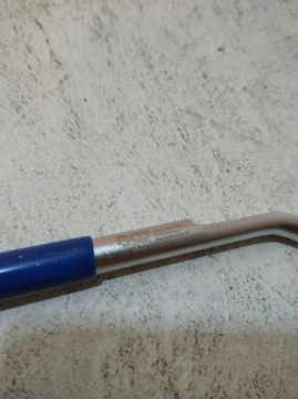 Ключ для регулировки форсунок омывателя Опель.