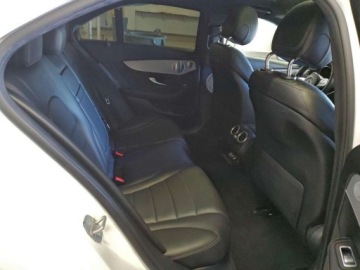 Mercedes Klasa C W206 2021 Mercedes-Benz Klasa C 300 4Matic 2021 2.0 Benzyna 255KM, zdjęcie 10