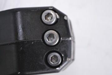 Нижняя полка KAWASAKI Z 1000 07-09