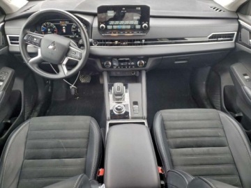 Mitsubishi Outlander III 2024 Mitsubishi Outlander Se 2024 2.5 Benzyna 181KM, zdjęcie 8