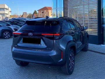 Toyota 2025 Od ręki - Style 1.5 Hybrid AWD 130KM | Podgrzewane fotele!, zdjęcie 4