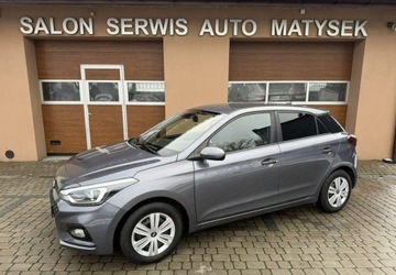Hyundai i20 II Hatchback 5d Facelifting KAPPA 1.2 MPI 84KM 2018 Hyundai i20 1,2 84KM Klimatyzacja Kamera CarPlay 1.2 Benzyna 84KM
