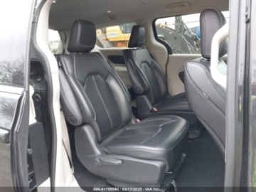 Chrysler Pacifica II 2023 Chrysler Pacifica 2023r., 3.6L 3.6 Hybryda 260KM, zdjęcie 9