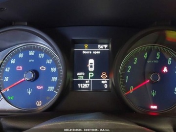 Maserati GranTurismo 2015 Maserati GranTurismo 2015 4.7l 4.7 Benzyna 444KM, zdjęcie 11