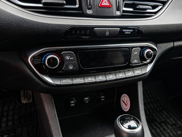 Hyundai i30 III Wagon Facelifting 1.5 T-GDI 48V 160KM 2023 HYUNDAI i30 1.5 T-GDI Smart DCT Combi 160KM 2023, zdjęcie 16