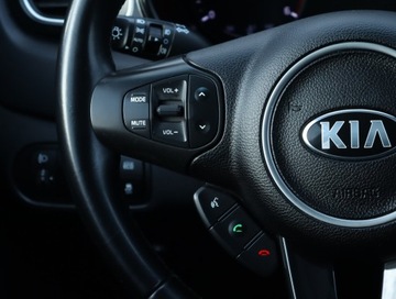 Kia Carens IV Minivan 1.7 VGT CRDi 141KM 2016 Kia Carens 1.7 CRDi, Salon Polska, Serwis ASO, zdjęcie 18