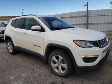 Jeep Compass II 2018 Jeep Compass 2018 JEEP COMPASS LATITUDE silnik 2.4 L 2.4 Benzyna 180KM, zdjęcie 4
