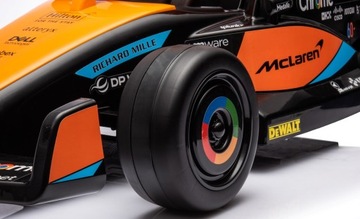 Автомобиль на аккумуляторе Bolid Quad Автомобиль на аккумуляторе McLaren Sun Baby