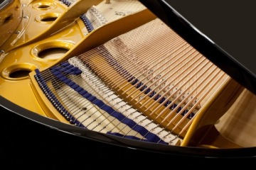 Кабинетный рояль C. Bechstein, 167 см, 1950 г., после полной реставрации.