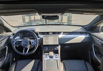 Jaguar F-Pace SUV Facelifting 2.0 P 249KM 2022 Jaguar F-Pace Jaguar F-pace 2.0 I4 250 PS AWD Auto R Dynamic SE 2.0 Benzyna, zdjęcie 3