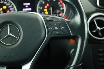 Mercedes Klasa B W246 Sports Tourer 180 BlueEFFICIENCY 122KM 2014 Mercedes B B 180, Navi, Klima, Parktronic, zdjęcie 16