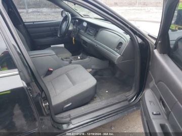 Ford 2011 Ford Crown 2011 Ford Crown Victoria Police Interceptor 4dr Sdn w3.27 Axle, zdjęcie 10