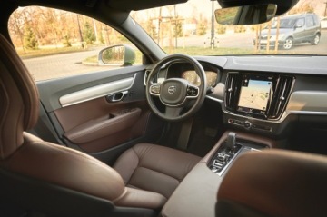 Volvo V90 II 2021 V90_ 3 SZTUKI W OFERCIE _ CAPUCINO Z BRĄZOWYMI SKÓRAMI__ SUPER PREZENCJA, zdjęcie 32