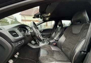 Volvo V40 II Cross Country 2.0 D4 DRIVE-E 190KM 2014 Volvo V40 Volvo V40 D4 RDesign 2.0 Diesel 190KM, zdjęcie 15