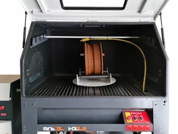 Пескоструйный аппарат PRESSURE 900L кабинный, камера ПОЛЬША