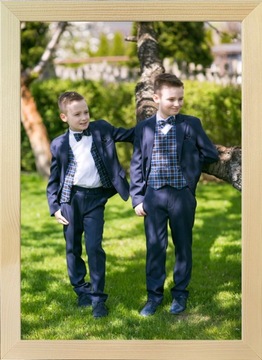 FOTO-RAMKA na zdjęcia A4 (21x29,7)-DO POWIESZENIA-DREWNO, Z SZYBĄ AKRYLOWĄ