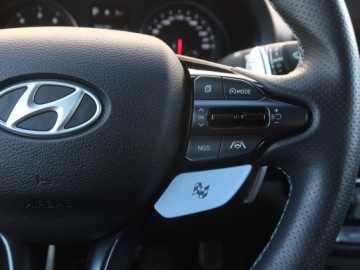 Hyundai i30 III Hatchback N Facelifting 2.0 T-GDI 280KM 2022 Hyundai i30 Fastback N Performance, Salon Polska, zdjęcie 18