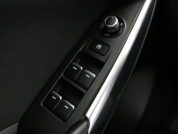 Mazda 6 III Kombi 2.0 SKYACTIV-G 165KM 2015 Mazda 6 Niski przebieg Historia serwisowa Navi, zdjęcie 33