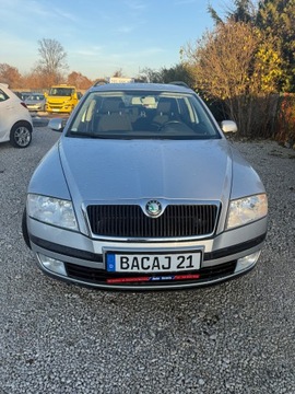 Skoda Octavia II 2009 SKODA OCTAVIA 1.6 Mpi Klimatronik Podgrzewane przednie i tylnie siedze, zdjęcie 5