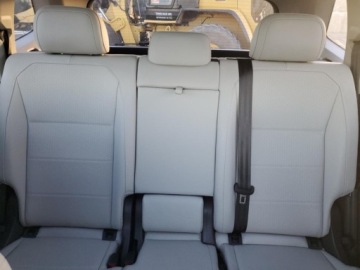 Volkswagen Tiguan II 2021 Volkswagen Tiguan Se, 2021r., 4x4, 2.0L 2.0 Benzyna 184KM, zdjęcie 8