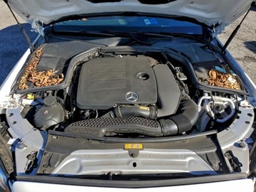 Mercedes Klasa C W206 2021 Mercedes-Benz Klasa C 300 4Matic 2021 2.0 Benzyna 255KM, zdjęcie 5