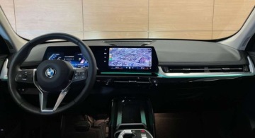 BMW X1 U11 Crossover 1.5 18i 136KM 2023 BMW X1 Salon Polska ASO R CARS Warszawa 1.5 Benzyna 136KM, zdjęcie 12