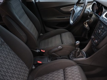 Opel Mokka I SUV 1.4 Turbo ECOTEC 140KM 2014 Opel Mokka 1.4 Turbo, GAZ, 4X4, Klima, Tempomat, zdjęcie 8