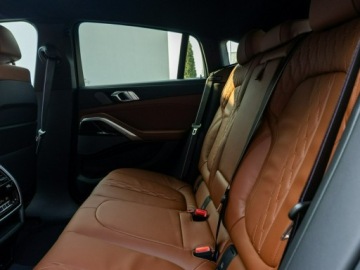 BMW X6 G06 SUV Facelifting 3.0 40d 352KM 2026 BMW X6 xDrive40d Dostępne od ręki!, zdjęcie 19