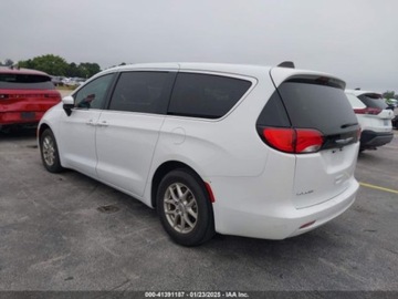 Chrysler Voyager V 2022 Chrysler Voyager LX 2022 3.6l 3.6 Benzyna 287KM, zdjęcie 3