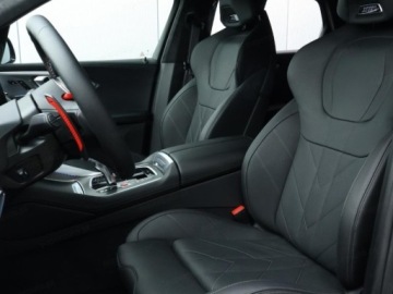 BMW XM SUV Plug-In 3.0 50e 476KM 2026 50e 3.0 (476 KM)| Systemy asystujące kierowcy Professional, zdjęcie 6