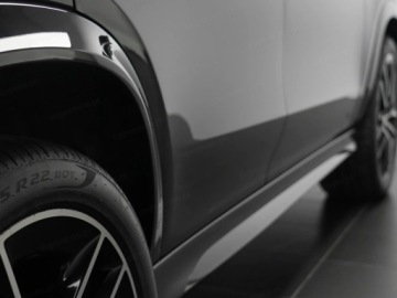 Mercedes GLE V167 SUV Facelifting 3.0 450d 367KM 2026 MERCEDES-BENZ GLE 450 d 4-Matic AMG Line 3.0 (367KM) 2026, zdjęcie 9