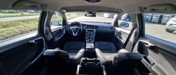 Volvo V60 I Kombi 1.6 T3 150KM 2012 Volvo V60 Volvo V60 T3 Kinetic 1.6 Benzyna 150KM, zdjęcie 8