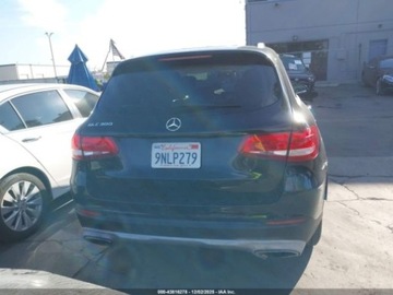 Mercedes GLC C253 2019 Mercedes-Benz GLC GLC 300, od ubezpieczalni 2.0 Benzyna 241KM, zdjęcie 6
