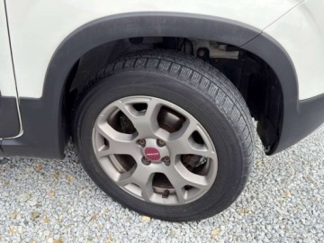 Fiat Panda III Cross Seria 1 0.9 TwinAir 90KM 2017 Fiat Panda Panda Cross z Napedem 4x4 . Gotowa do Jazdy Benzyna 90KM, zdjęcie 11