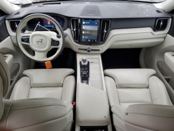 Volvo XC60 II 2023 Volvo XC 60 Ultimate 2023 2.0l 2.0 Benzyna 247KM, zdjęcie 8