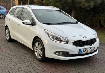 Kia Ceed II Kombi 1.6 GDI 135KM 2013 Kia Ceed 1,6 GDI 135KM Climatronic Led Bezwypadkowy SERWIS Dla wymagaja, zdjęcie 37