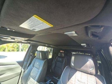 Cadillac Escalade III 2026 Cadillac Escalade Cadillac Escalade V-Series 1SD 6.2 Benzyna 682KM, zdjęcie 9