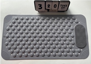 КОВРИК 69 X 36 СМ НЕСКОЛЬЗЯЩИЙ КОВрик ДЛЯ ВАННОЙ КОМНАТЫ БЕЗОПАСНЫЙ ДЛЯ ДУША