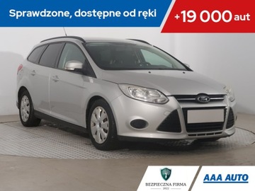 Ford Focus III Kombi 1.6 Duratec 105KM 2011 Ford Focus 1.6 i, Klima