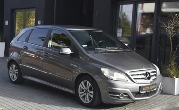 Mercedes Klasa B W245 180 CDI 109KM 2010 Mercedes-Benz Klasa B Mercedes-Benz Klasa B 180 CDI Special Edition 2.0, zdjęcie 1