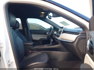 Jeep Compass II 2023 Jeep Compass 2023r., Limited, od ubezpieczalni 2.0 Benzyna 200KM, zdjęcie 8