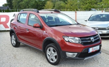 Dacia Sandero II Hatchback 5d TCe  90KM 2015 Dacia Sandero Stepway Bezwypadkowe od pierwszego wlasciciela z klimatyzacj, zdjęcie 9