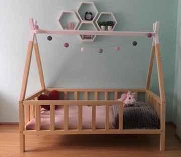 Детская кроватка Tipi Staś 70x140