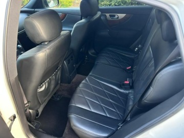 Infiniti QX70 3.7 V6 320KM 2017 Infiniti QX70 S Premium 3.7 V6 320KM | PO REMONCIE, zdjęcie 11