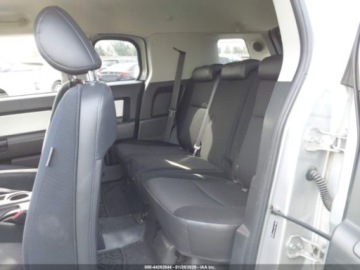 Toyota FJ Cruiser 4.0 239KM 2007 Toyota FJ 2007 r., 4,0L 4.0 Benzyna 239KM, zdjęcie 10