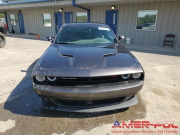 Dodge Challenger III 2015 Dodge Challenger _RT_Scat Pack_6.4 L_485 km_2015r 6.4 Benzyna 485KM, zdjęcie 4