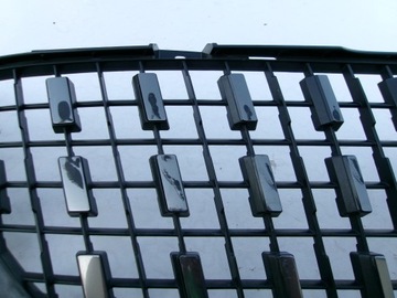 MASKA MŘÍŽKA PEUGEOT 2008 FACELIFT 16-19